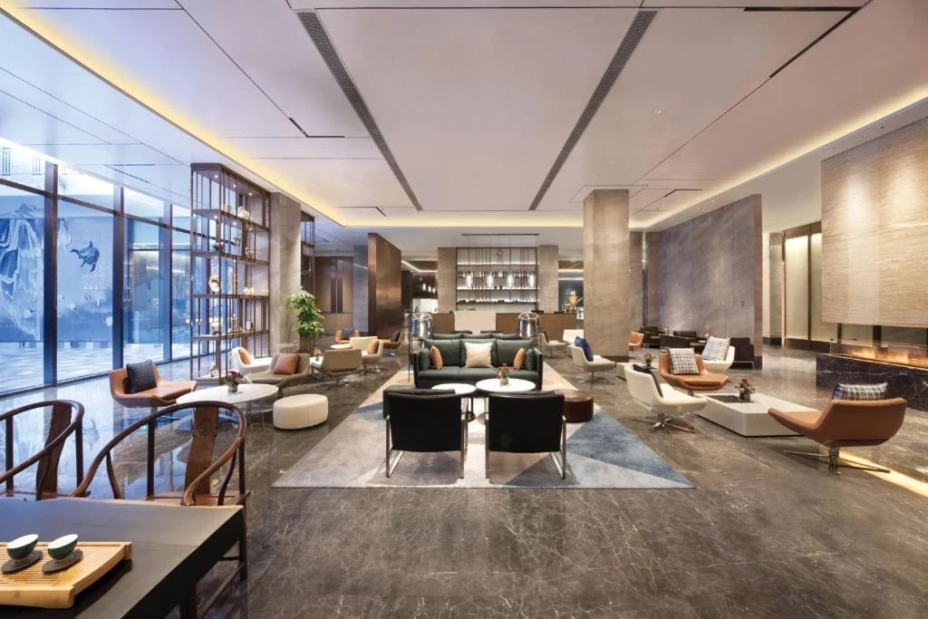 Crowne Plaza — 26