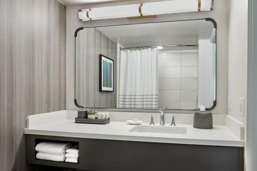 Westdrift Manhattan Beach — 9